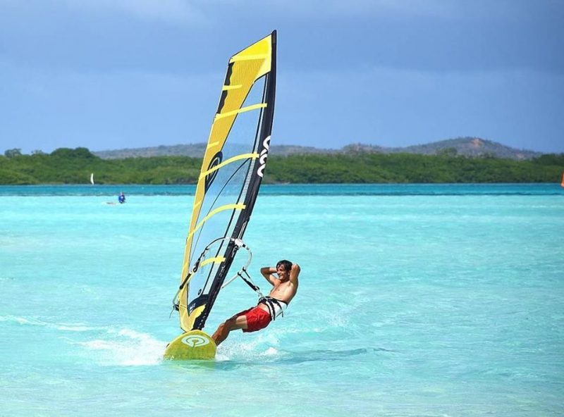 bonaire windsurfing